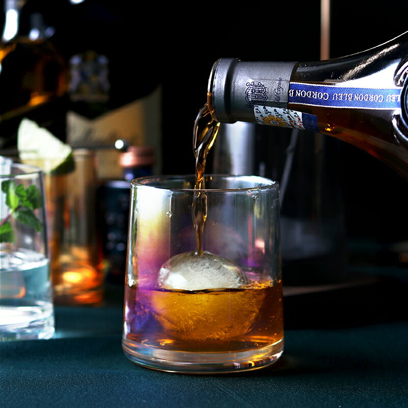 歐式威士忌酒杯炫彩離子鍍玻璃杯家用洋酒杯透明水杯飲料果汁杯子