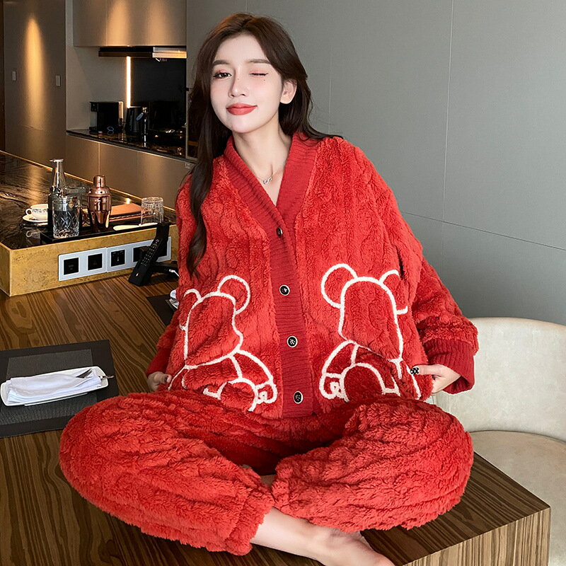 法蘭絨睡衣女日系可愛小熊開衫加厚網紅直播爆款保暖珊瑚絨家居服