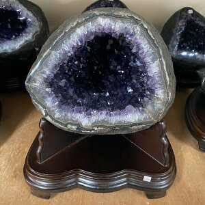 天然 烏拉圭🇺🇾5A財寶袋圓洞型 紫晶洞 紫水晶洞 靠山 天然聚寶甕 😘系列 6.1kg 編號: 484