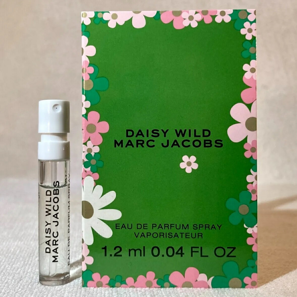 【原裝噴式針管】MARC JACOBS DAISY WILD 綠野之露淡香精針管 1.2ML
