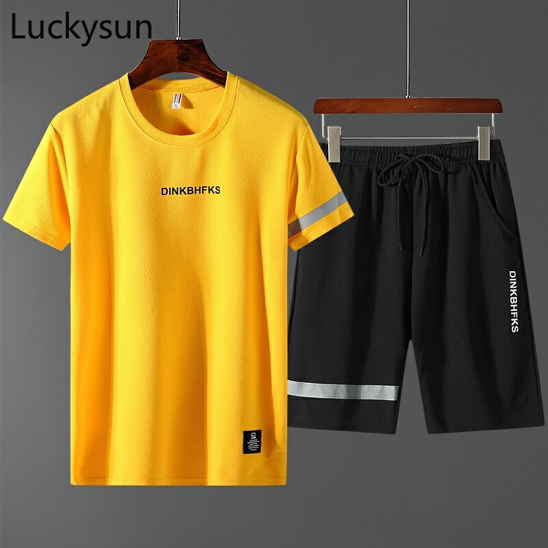 【M-4XL】運動套裝 男生夏季短袖T恤+短褲 跑步鍛煉衣服 圓領設計 柔軟舒適 吸濕排汗 速幹T恤 現貨
