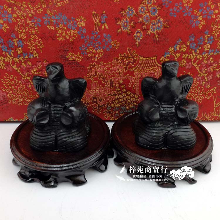 一對黑色的鴻運有餘石雕擺件 屬蛇的風水旺運吉祥物