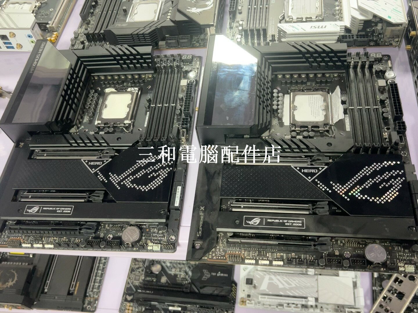 華碩 ROG MAXIMUS Z690 HERO 主機板 實物拍攝 所見即所得 官方質保 實拍圖展示 強勁性能 適合電競愛好者