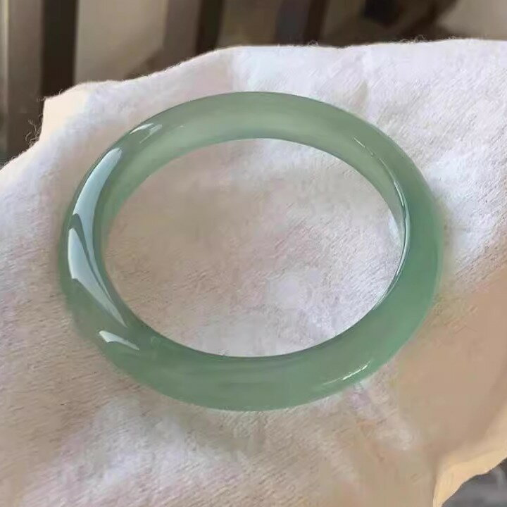 冰種青綠色瑪瑙玉髓油青玉鐲子祖母綠手鐲正圈竹翠晴水翡翠色送禮【北歐居家生活】