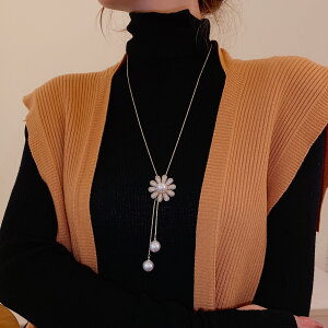 珍珠太陽花毛衣鏈年新款潮時尚秋冬長款項鏈輕奢小眾設計感女
