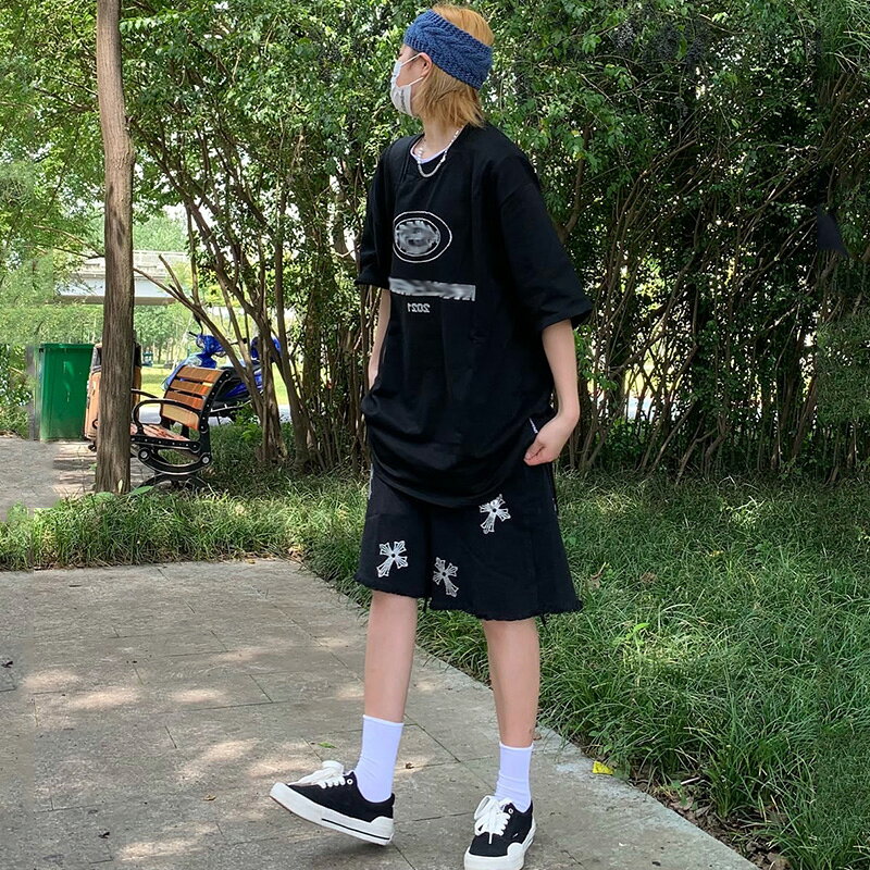 美式高街重工燙鉆十字架毛邊短褲男女ins潮牌休閑寬松牛仔五分褲