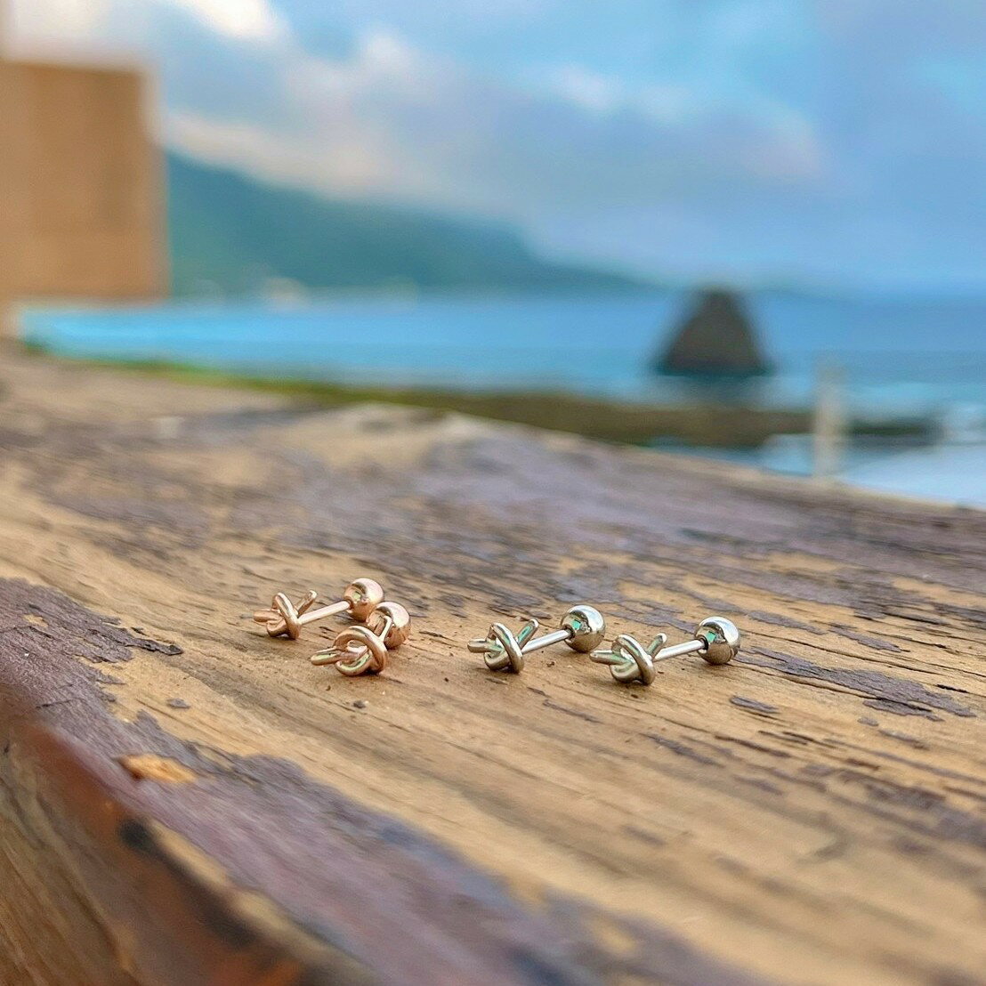 現貨專區｜小扭結．轉珠耳環-微光銀(hde43-s)｜送禮精選店家★Reyna jewelry 女王飾品