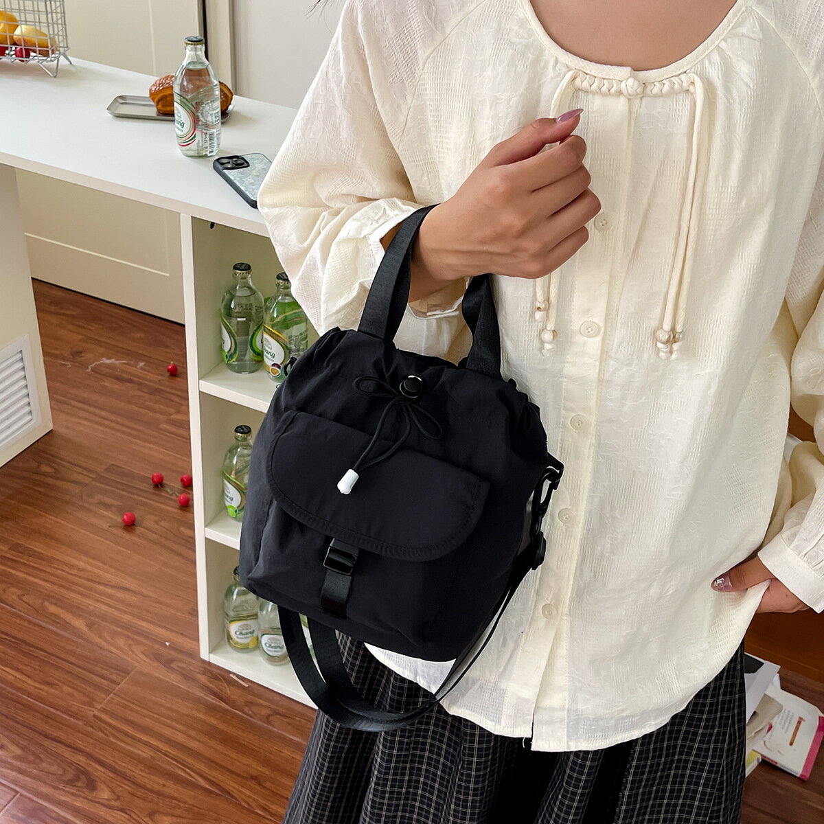 包包女新款韓國小眾秋季輕便休閒斜後背包尼龍百搭通勤單肩包手拎包 3