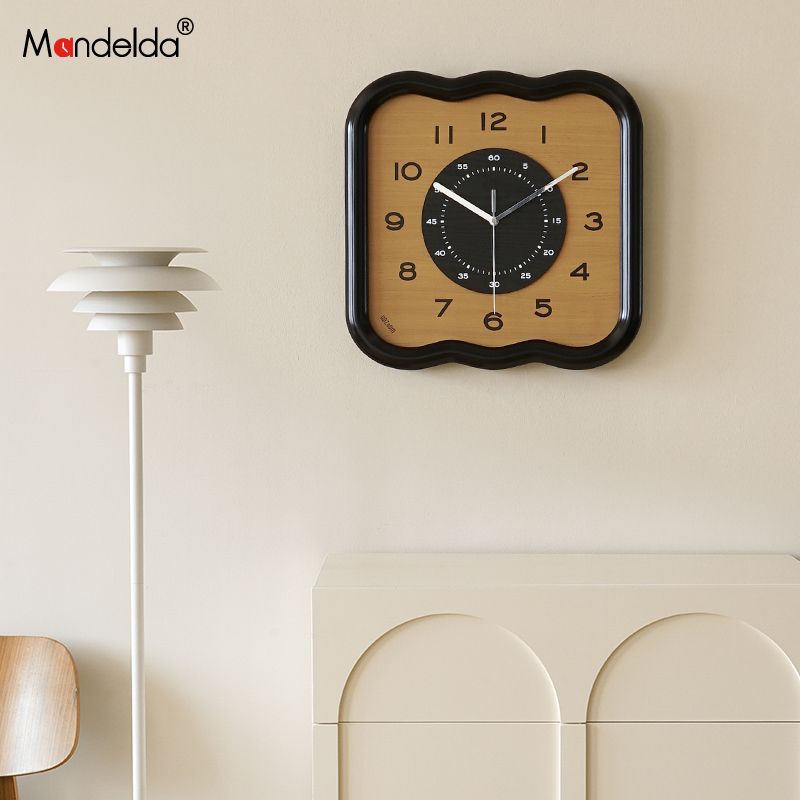 免打孔現代簡約掛鐘客廳家用時尚大氣創意復古時鐘表掛墻