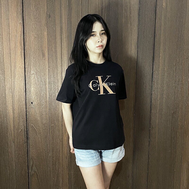 美國百分百【全新真品】Calvin Klein 短袖上衣 棉質 女款 CK T恤 logo 短T 黑色/米白 CR07