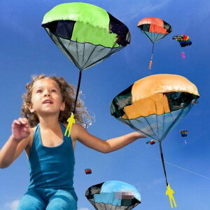 超級飛俠兒童手拋空投降落傘小人戶外親子懷舊游戲幼兒園活動教具