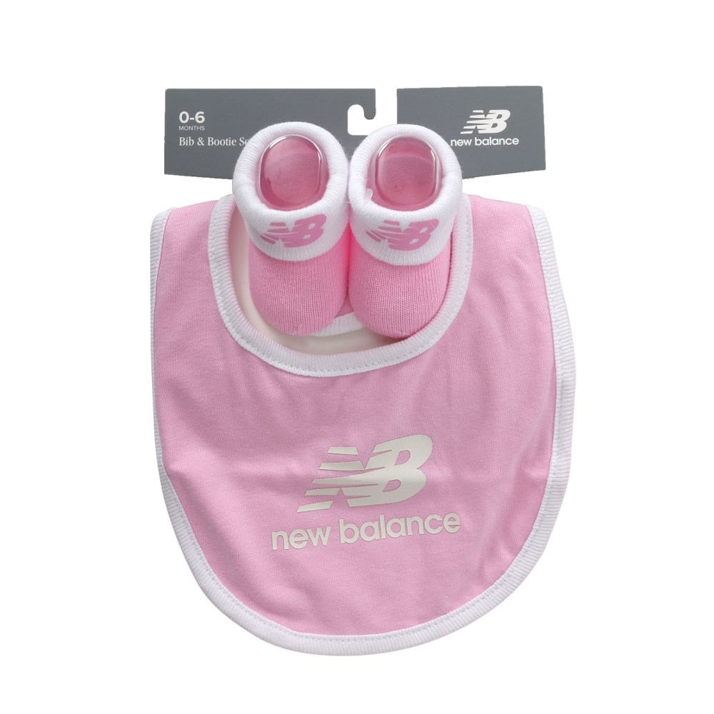 NEW BALANCE 女嬰兒圍兜學步襪組(童裝 嬰兒 幼兒「LAKB0105LLS」≡排汗專家≡
