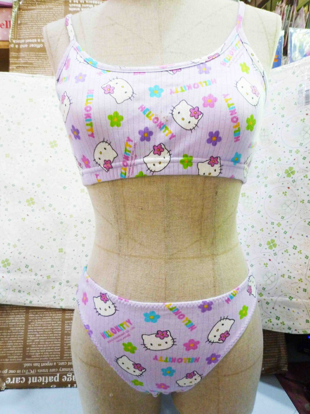 【震撼精品百貨】Hello Kitty 凱蒂貓 KITTY內衣褲-內衣褲組-紫 震撼日式精品百貨