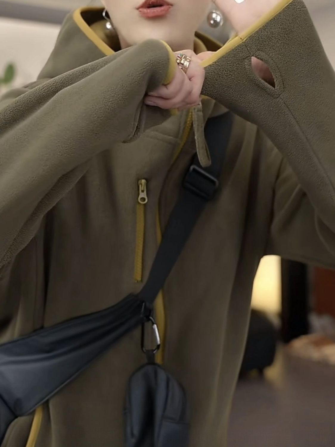 外套 女裝 休閒外套 時尚外套 保暖外套  2025秋冬新款加絨加厚女士連帽防風保暖長袖休閒外套女時尚百搭  治裝激推 3