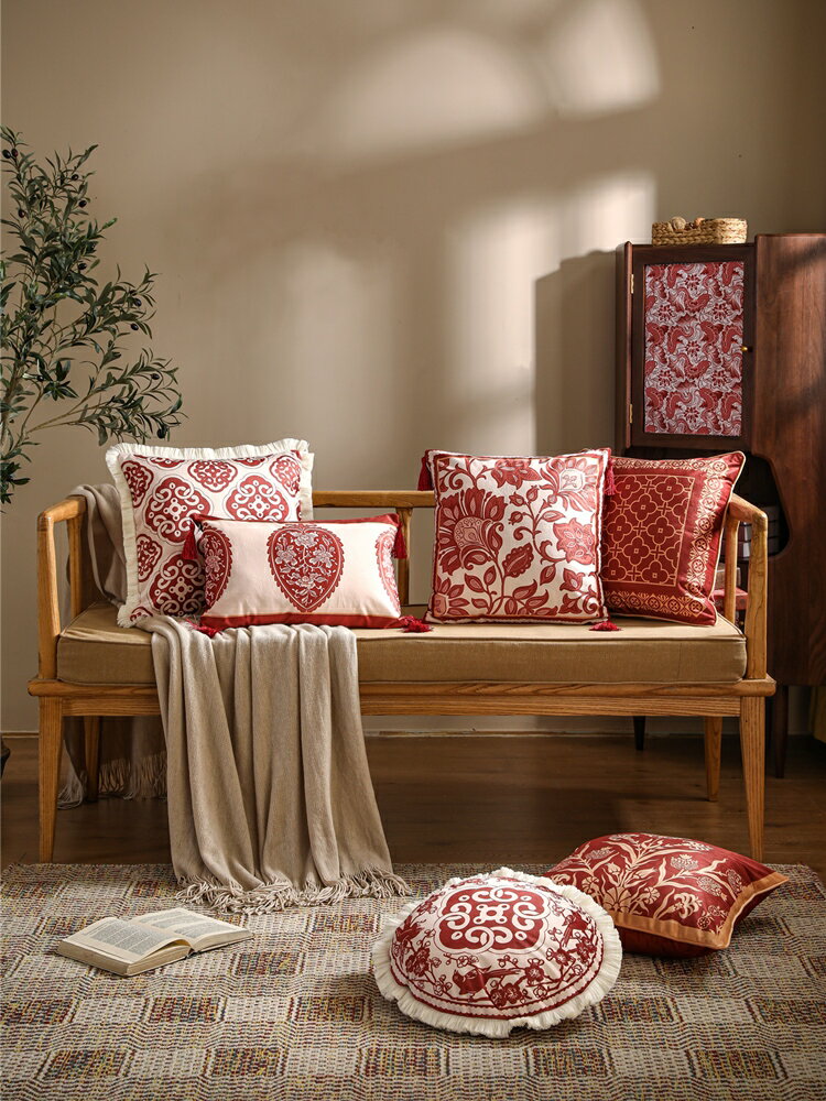 樸居亞尼沙抱枕靠墊裝飾沙發客廳紅色婚慶靠枕新中式床頭靠背腰枕