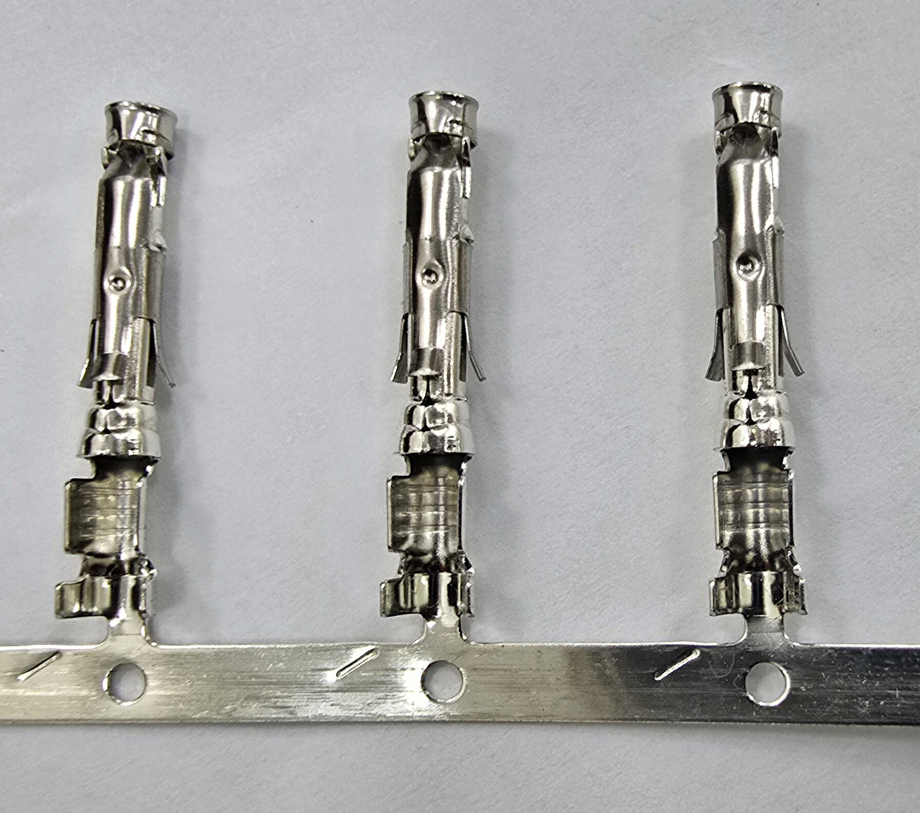 1-66100-9 16-18AWG TE / Tyco AMP 鍍錫TIN 母針PIN FOR CPC系列用 (10pcs含稅價)