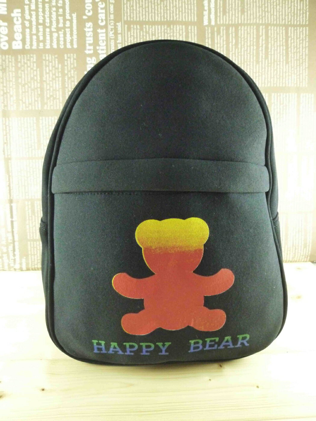 【震撼精品百貨】日本綜合熊 HAPPY BEAR 後背包 黑 震撼日式精品百貨
