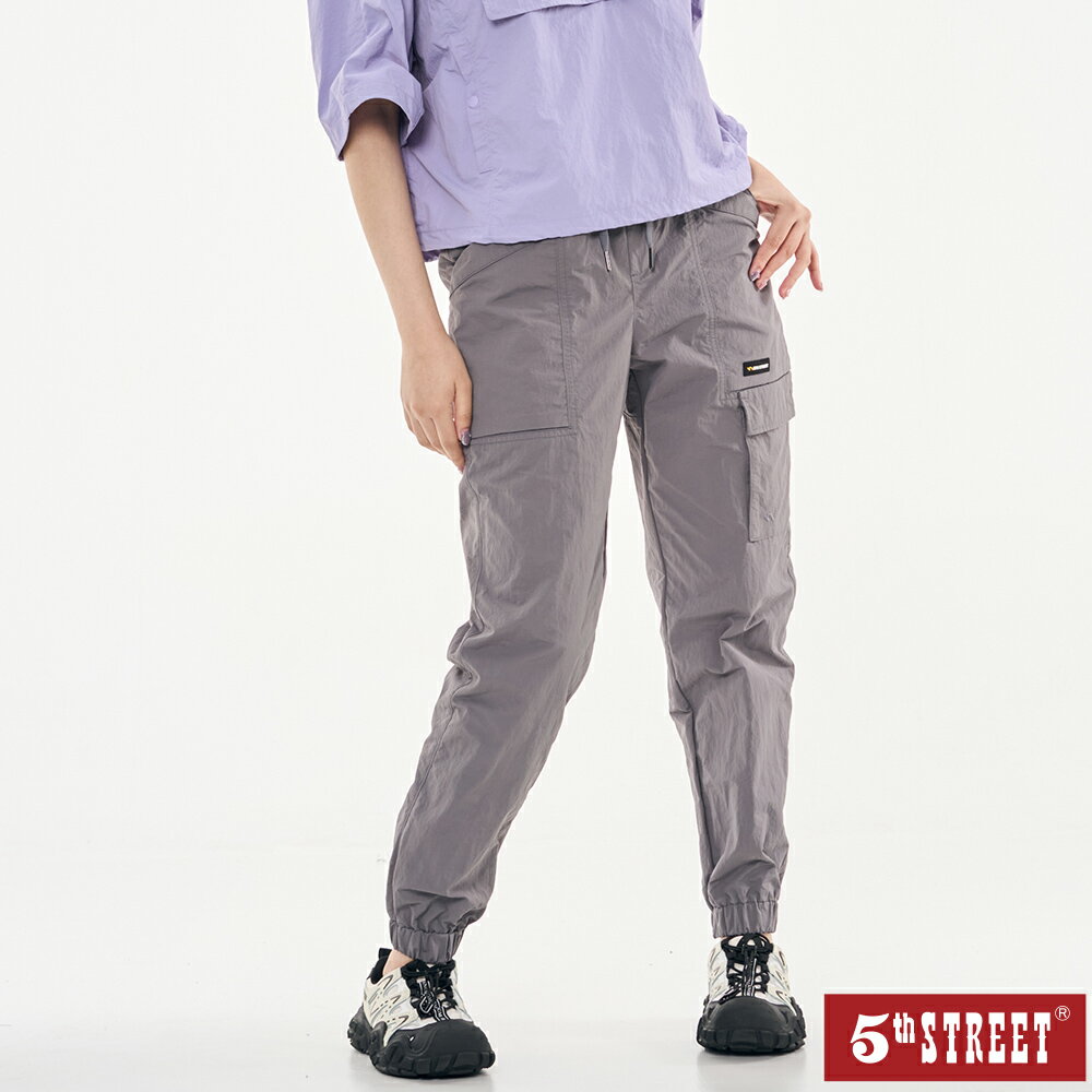 女裝 工裝褲 長褲 綁帶 尼龍褲 輕裝 輕量 多袋 錐形褲 工作褲 中灰色 (937007) 【5th STREET】【APP下單享4%回饋】