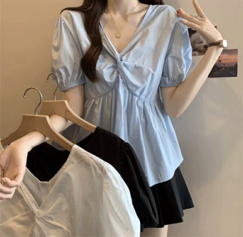 大碼女裝遮肚子泡泡袖V領短袖襯衫女夏季胖妹妹顯瘦遮肉雪紡上衣【繁星小鎮】