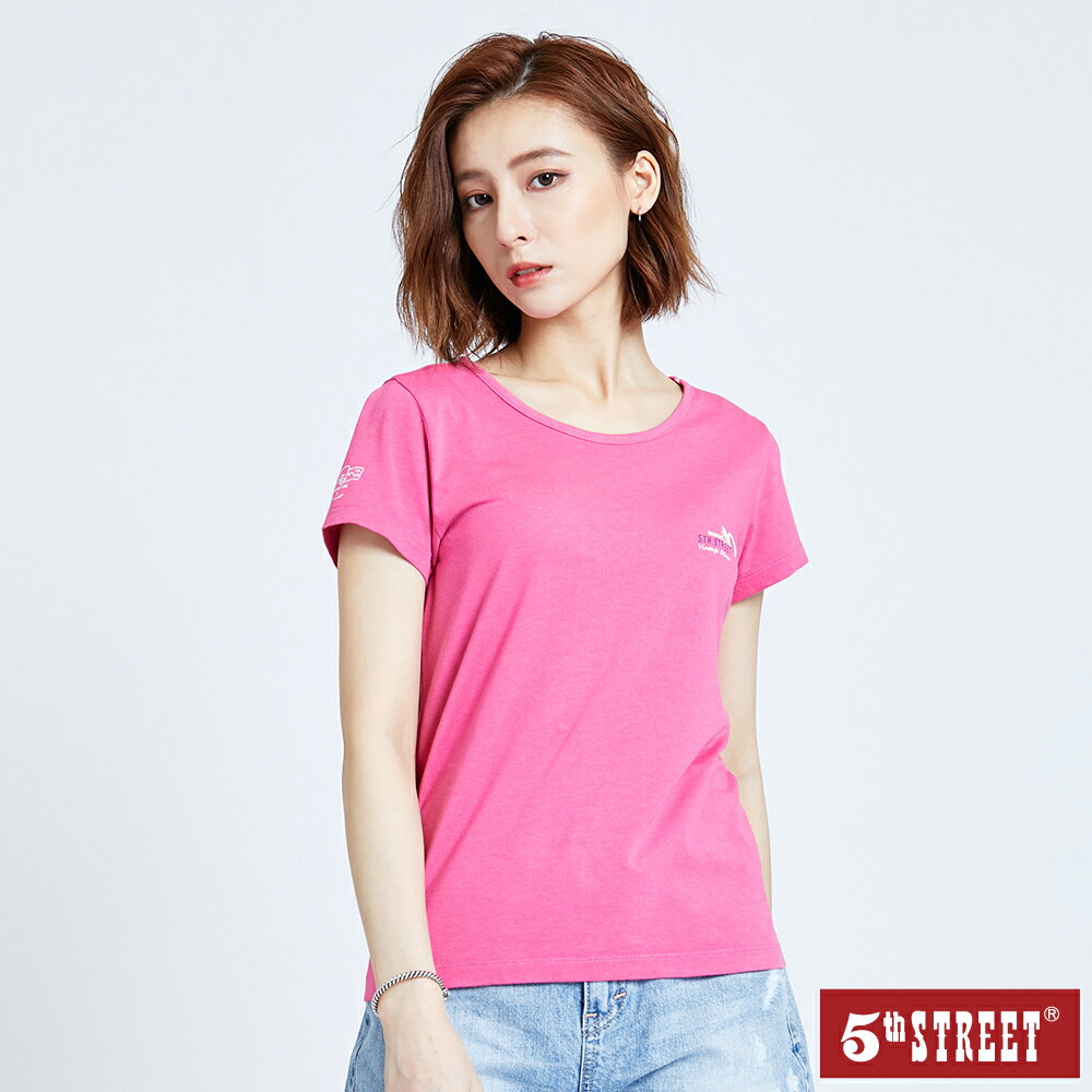 女美式基本短袖T恤-桃紅【5th STREET】【APP下單跨店最高22%點數】#年中特賣