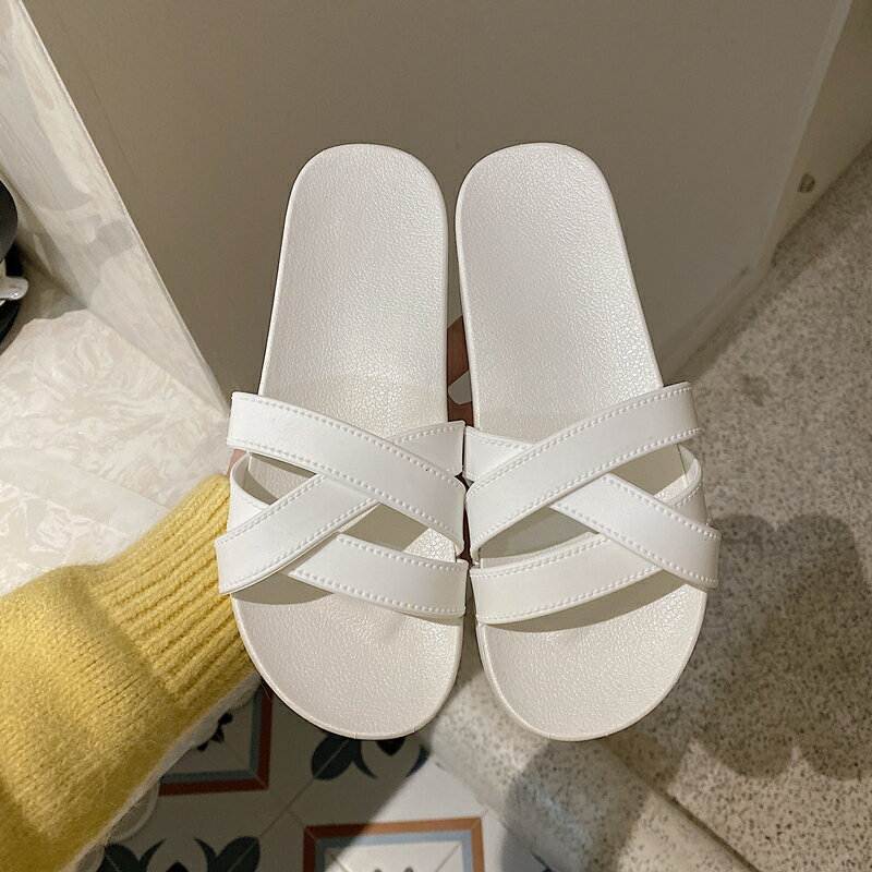 夏季新款時尚防滑浴室洗澡家用室內拖鞋仙女風ins鏤空涼拖鞋