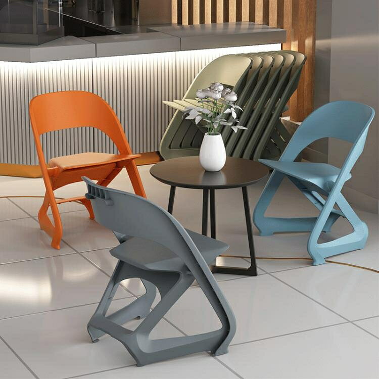 免運 北歐餐椅書桌椅家用現代簡約靠背塑料小椅子餐廳休閒創意凳子靠背 雙十一購物節