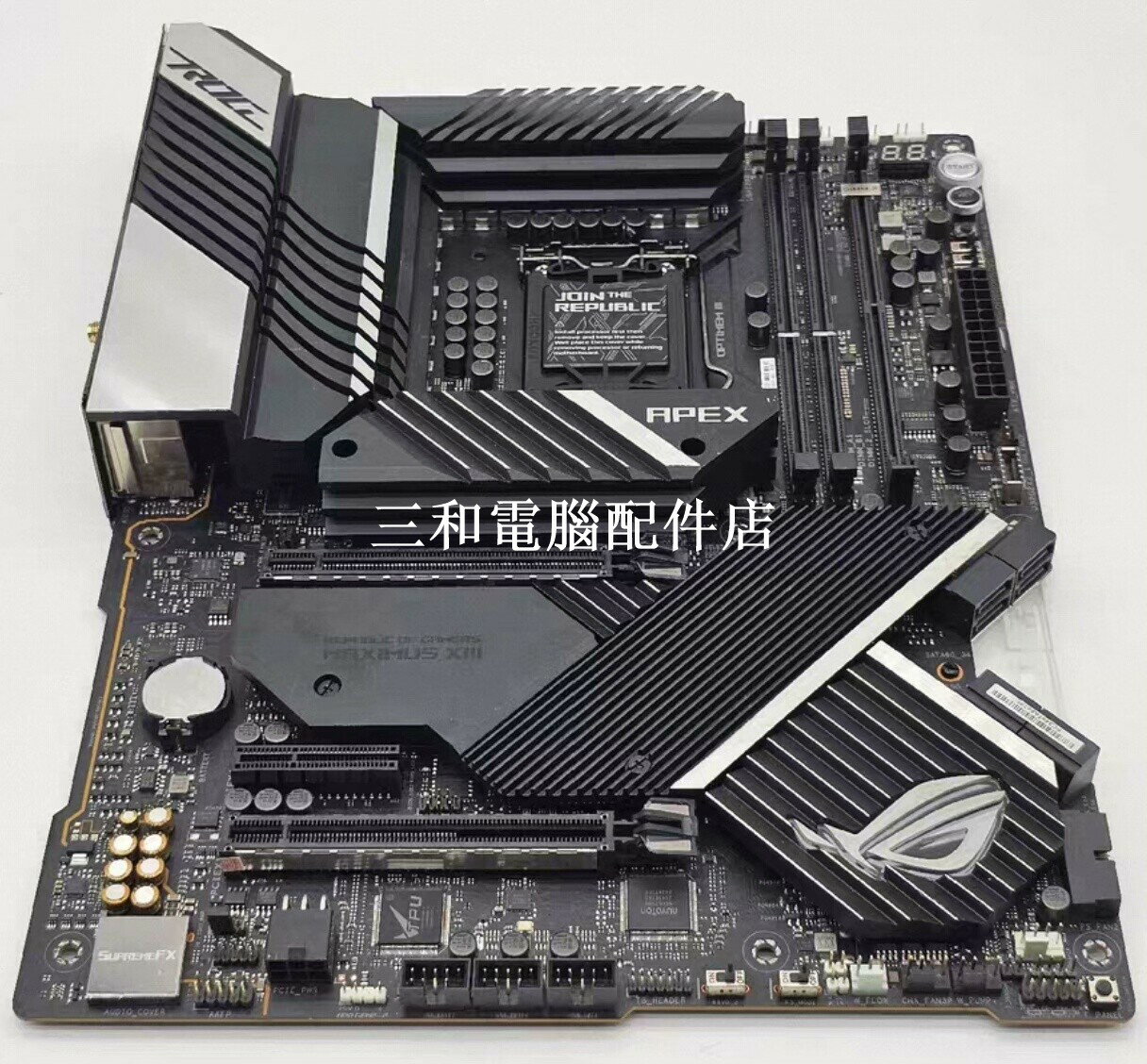 華碩 ROG MAXIMUS XIII APEX 幾乎全新 外觀無瑕 運作正常 單機主機板 不含配件 需議價