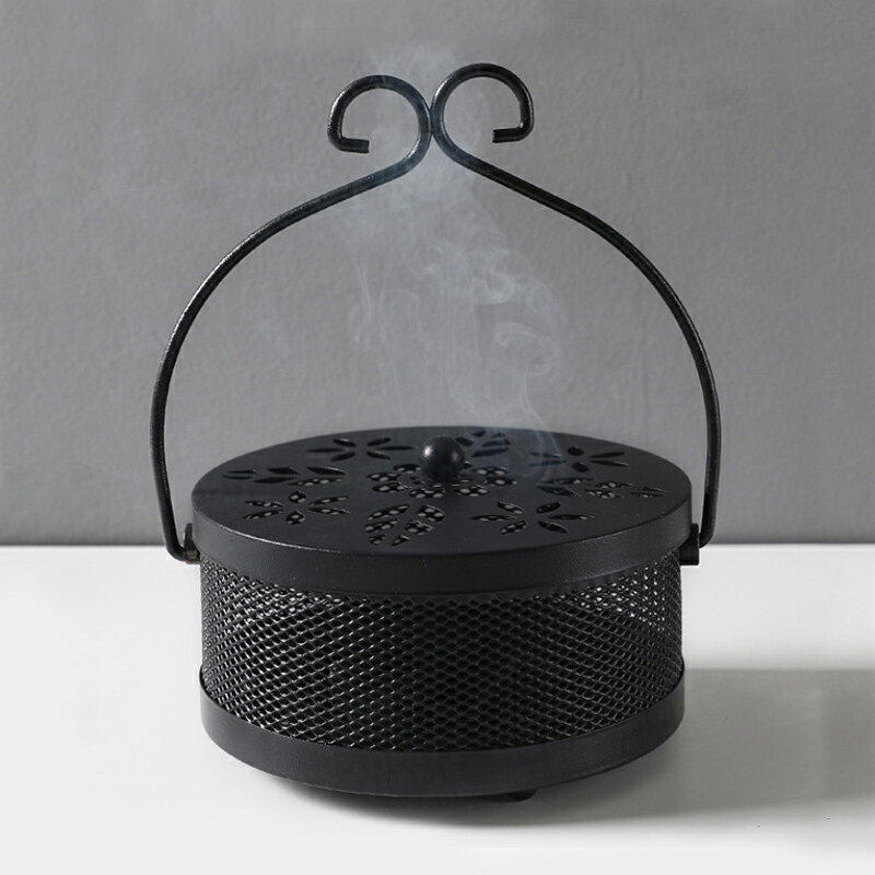 手提式防火帶蓋蚊香盤 保護蚊香防止火災 家用鏤空復古鐵藝蚊香架 蚊香盒接灰盤 2色可選【ZK0104】《約翰家庭百貨