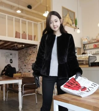 秋冬新款女裝 上衣 2014秋冬裝毛毛外套 韓味女裝保暖仿皮草短外套女百搭潮大衣(單色黑色)