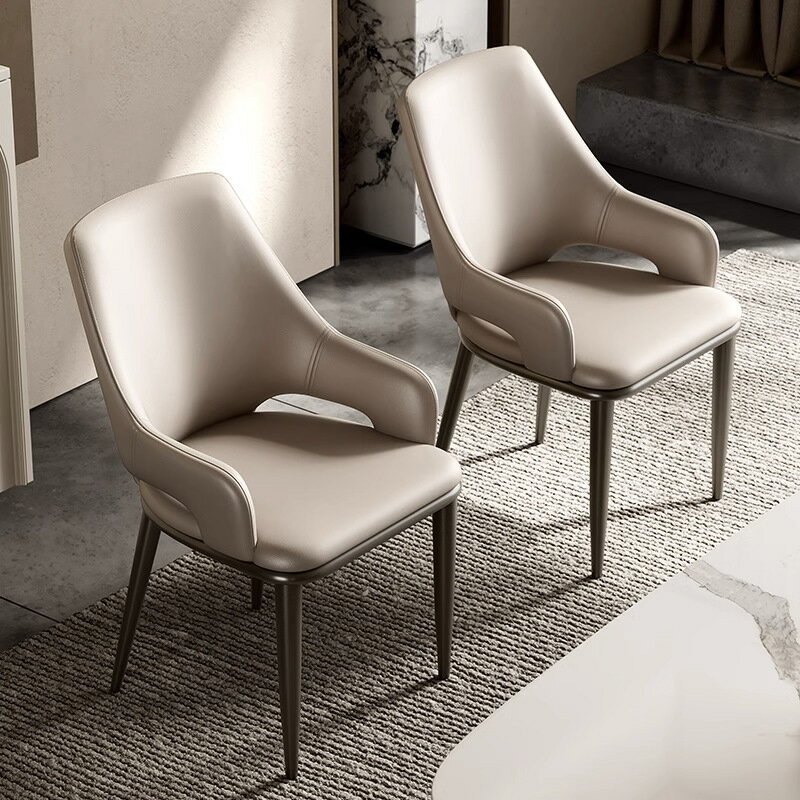 意式簡約餐椅家用靠背椅子高端設計師款餐廳軟包皮質高級感餐桌椅