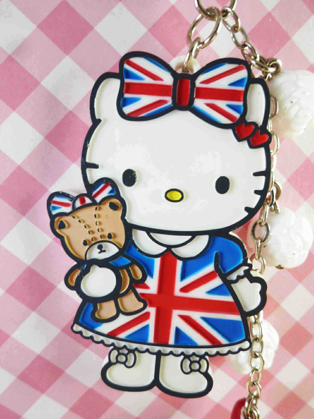 【震撼精品百貨】Hello Kitty 凱蒂貓 限定版手機吊飾-英國 震撼日式精品百貨