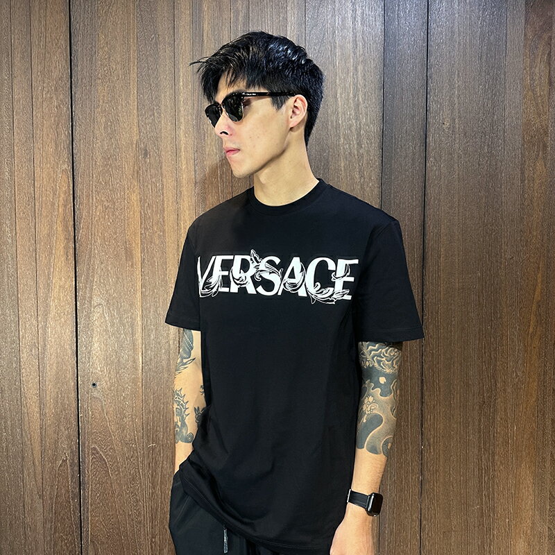美國百分百【全新真品】Versace Jeans 凡賽斯 短袖 棉質 T恤 VJ 上衣 LOGO 短T 黑色 CE97