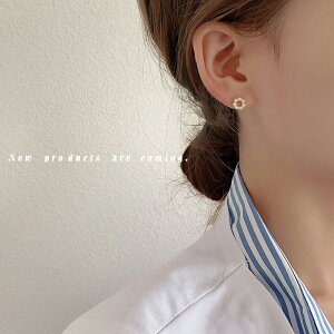 珍珠耳釘2021年新款潮簡約百搭小巧時尚耳環女網紅個性設計感耳飾