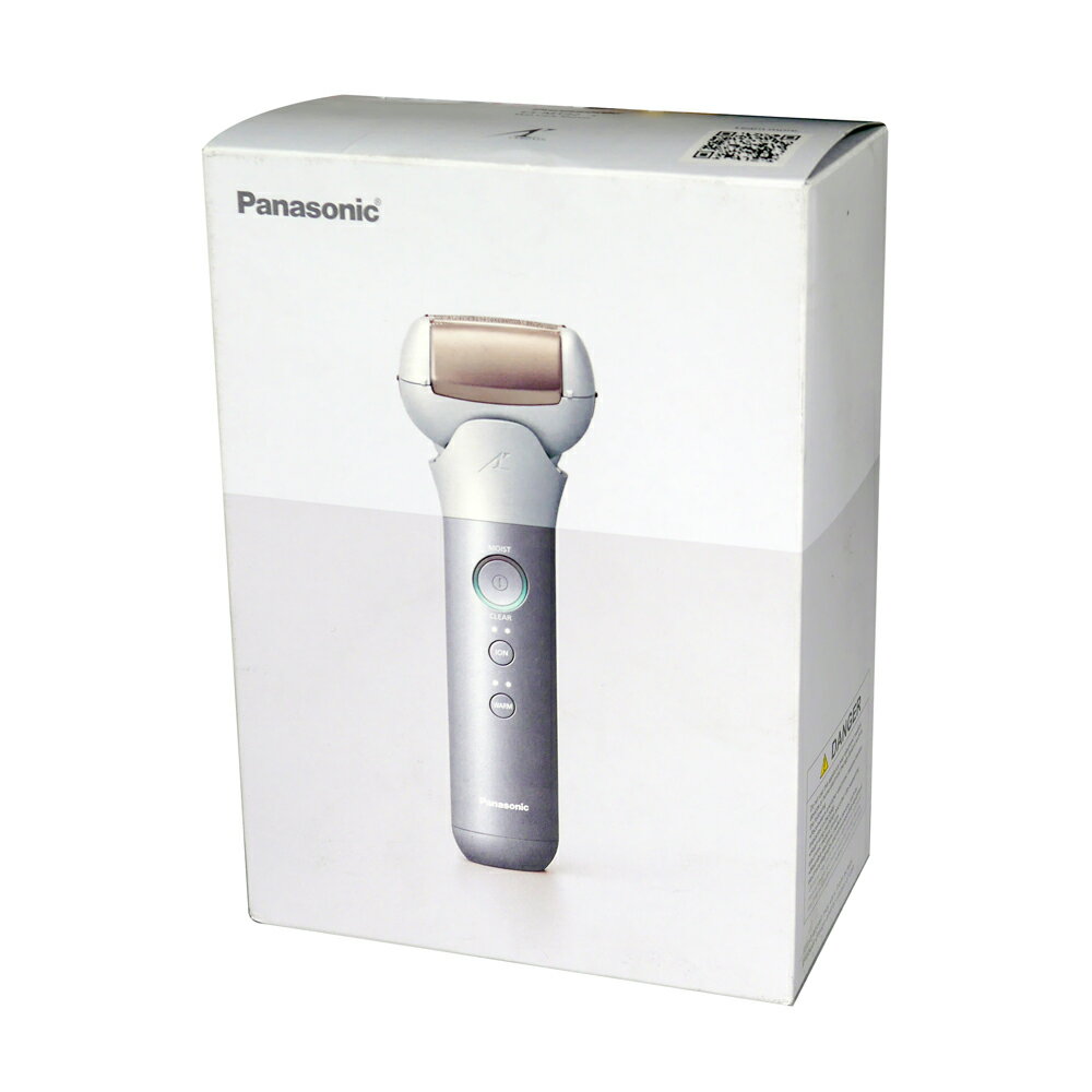 福利品【Panasonic國際牌】三刀頭水洗護膚電鬍刀贈洗臉髮套組 ES-MT22-S