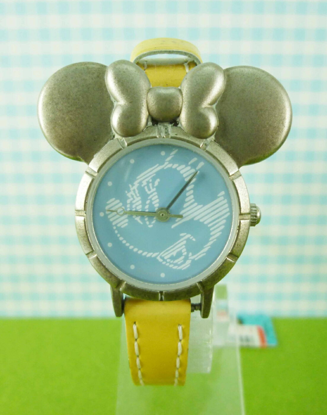 【震撼精品百貨】米奇/米妮 Micky Mouse 造型手錶-米奇大頭圖案-黃色 震撼日式精品百貨