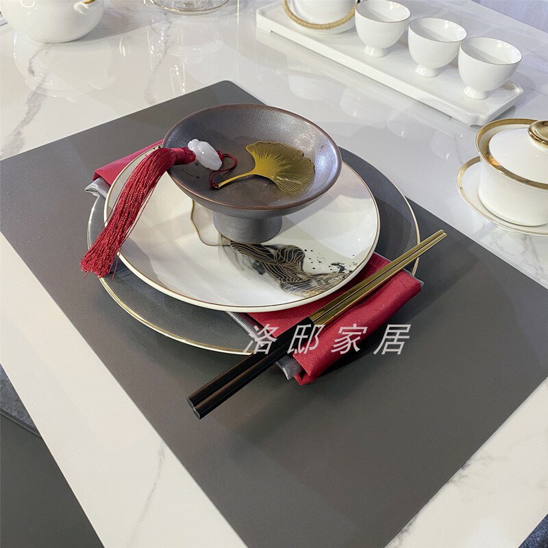 新中式樣板房間餐具套裝軟裝餐桌擺臺餐盤碟白灰系酒店展廳裝飾品