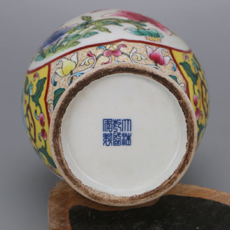 清乾隆琺瑯彩蒔金 花鳥四方瓶 景徳鎮 陶磁器 現代工芸品 美術品