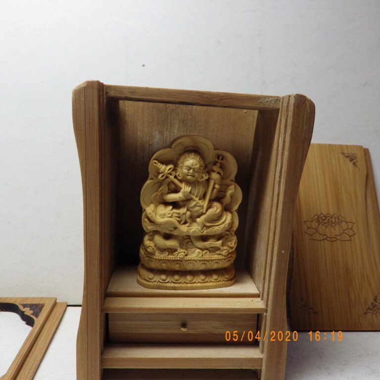 精品黃楊木白財神木雕佛像佛龕(盒子10.8釐米*7.6釐米*5.2釐米)