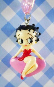 【震撼精品百貨】Betty Boop 貝蒂 手機吊飾-抬腿 震撼日式精品百貨