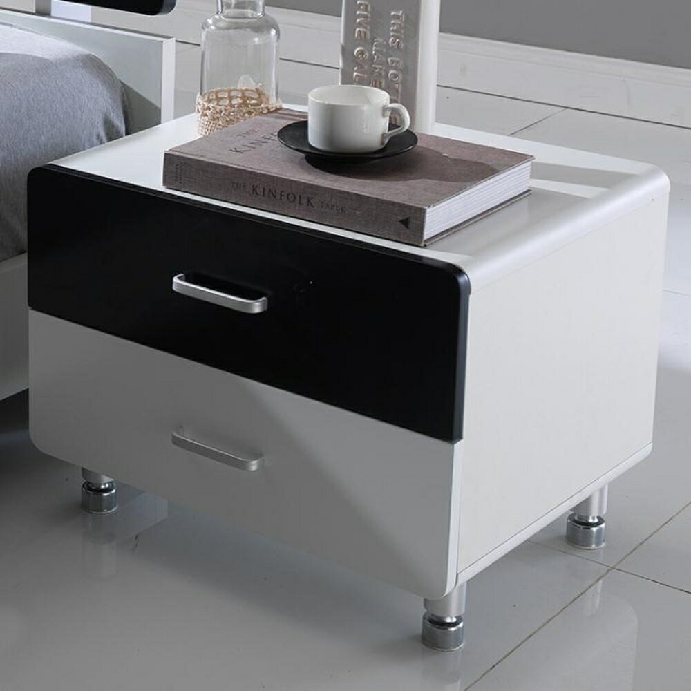 現代簡約烤漆床頭櫃象牙白色 韓式床邊儲物櫃子 板式床頭櫃置物台 MKS全館免運