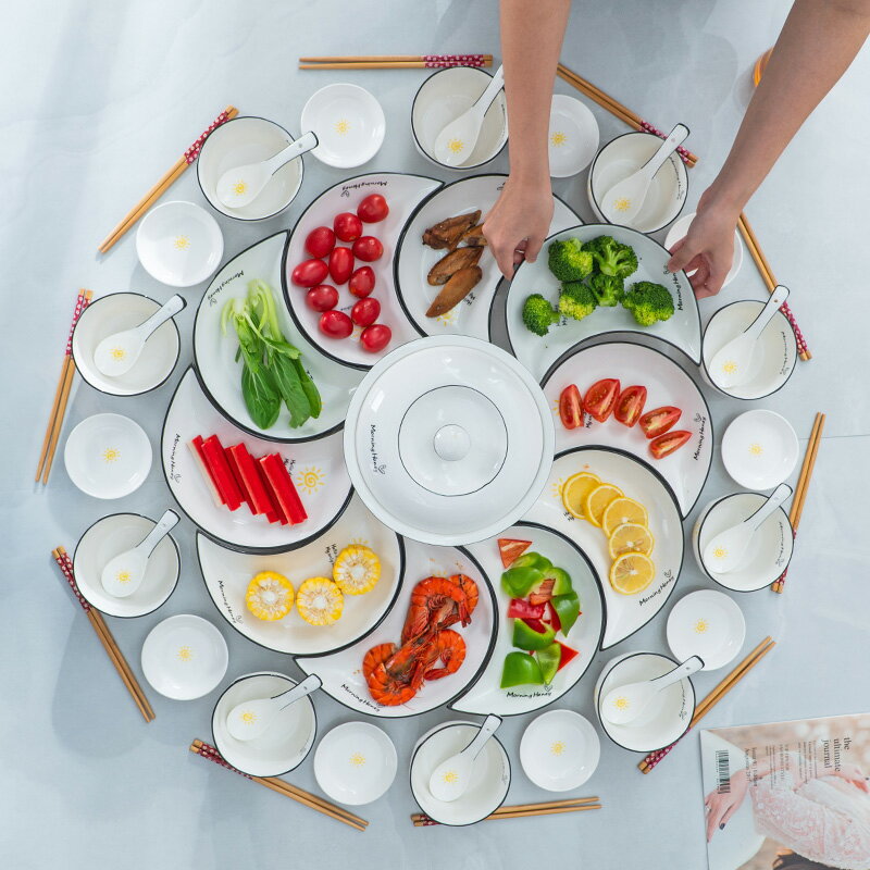 月亮盤子組合團圓年夜飯拼盤餐具碗碟套裝創意陶瓷菜盤家用奇形碟