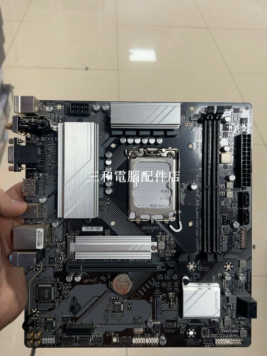 技嘉 B760M GAMING WIFI D5 主機板 實物拍攝 所見即所得 官方質保 店保到自動確認收貨 早9晚18客服在線 17點前下單當天發貨