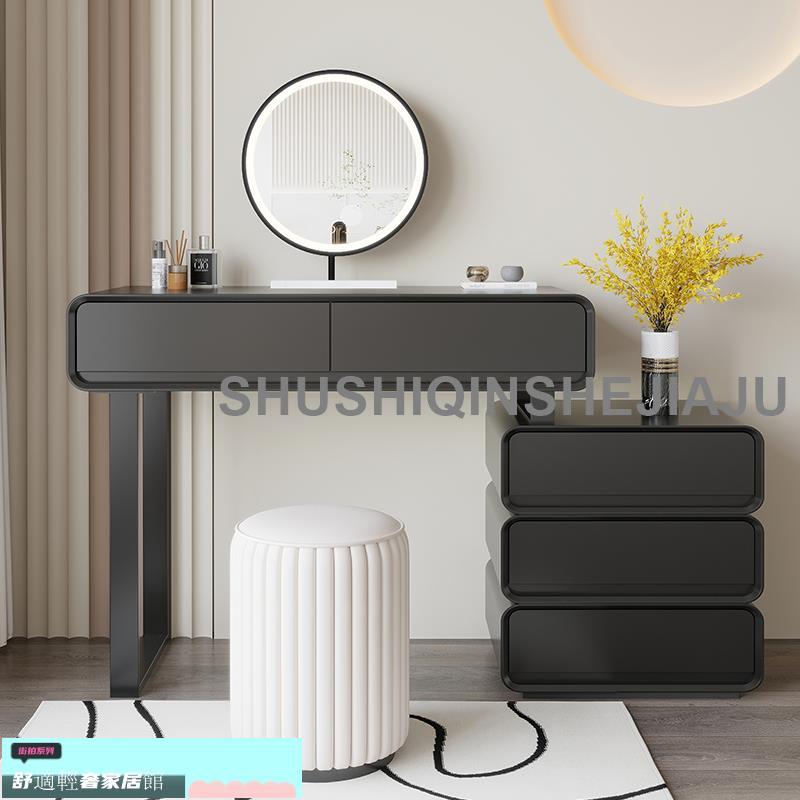 新品免運 黑色梳妝臺現代簡約斗柜一體臥室輕奢極簡化妝臺高級感伸縮化妝桌 8