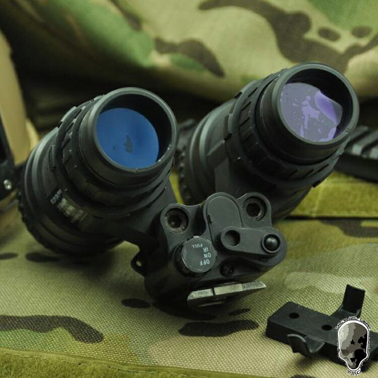 TMC PVS-15雙筒夜視儀 雙目紅外夜視模型軍迷CS扮騷無功能模型