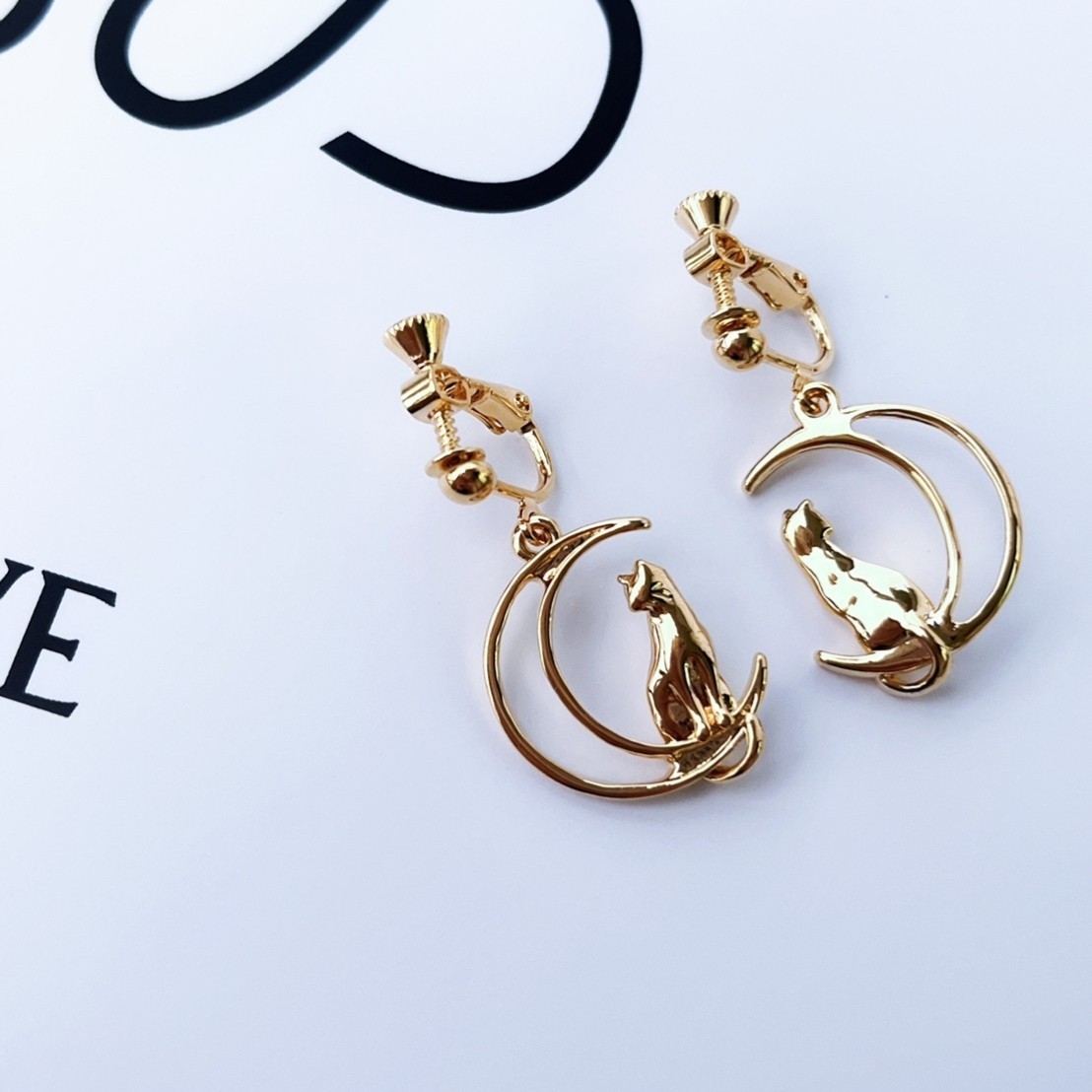 現貨專區｜乘月的貓夾式耳環(BPECL5)｜送禮精選店家★Reyna jewelry 女王飾品
