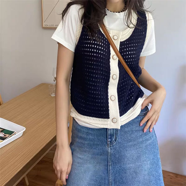 ANNAS 正韓 小香 洞洞 背心 無袖 上衣 針織衫 條紋 外套 外搭 金屬釦 珍珠釦 韓國 5