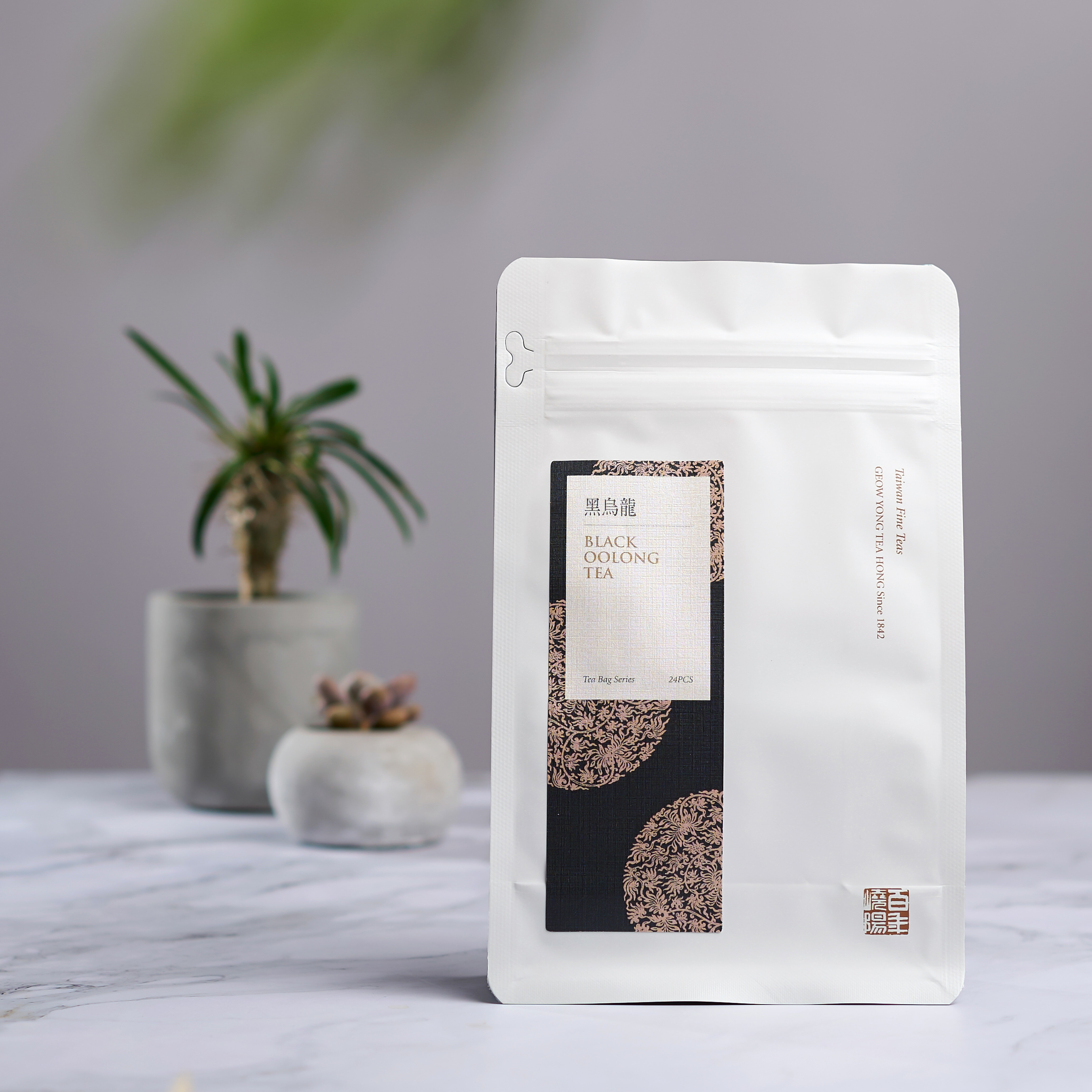 嶢陽茶行 黑烏龍茶 三角立體茶包(24包入) 隨饗包
