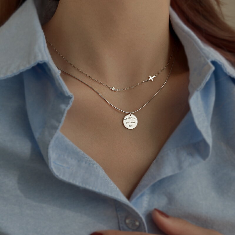 925純銀圓牌字母雙層項鏈女年秋冬鎖骨鏈冷淡風疊戴多層頸鏈