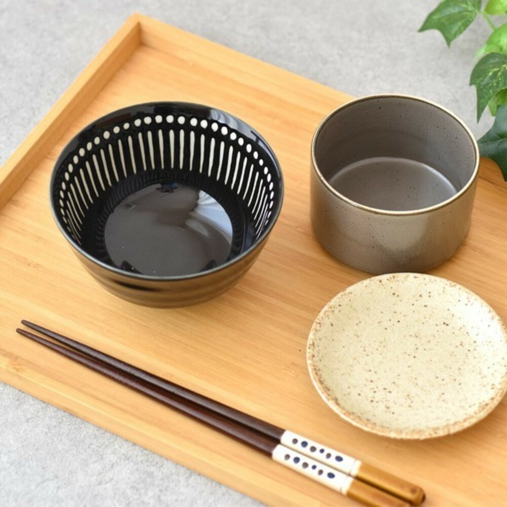 日本製 三色茶碗 陶瓷碗 飯碗 湯碗 茶碗 情侶碗 陶瓷碗 - 夫妻碗 日本進口 平碗 代購 現貨 快速出貨 日本美濃燒 日本空運來台 茶碗 vita 碗 日本 陶瓷碗 飯碗 湯碗 日本代購 情侶碗 美濃燒