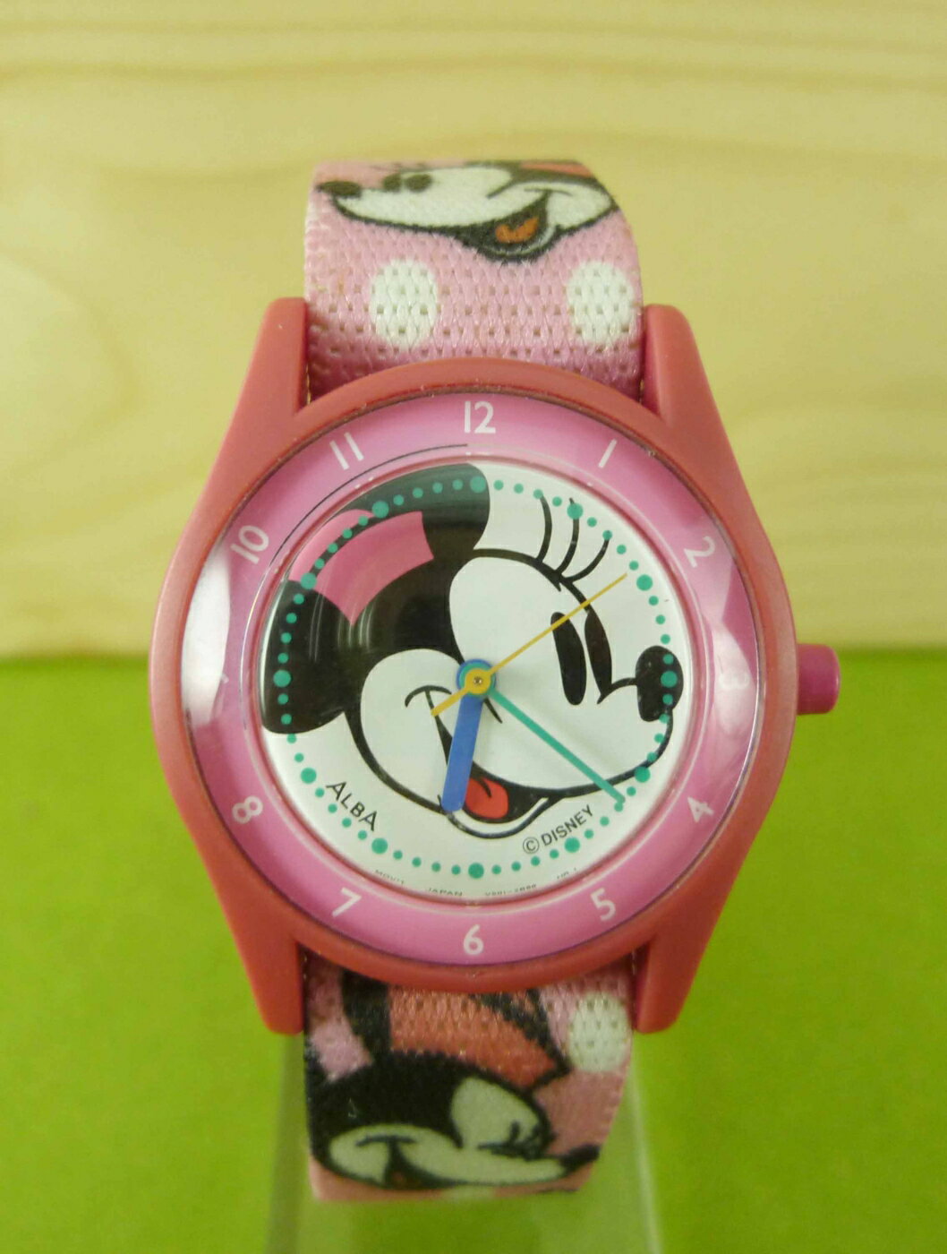 【震撼精品百貨】米奇/米妮 Micky Mouse 手錶-米妮大頭圖案-粉色 震撼日式精品百貨